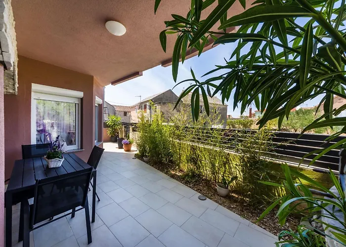 Renata Zadarvillas * Zaton (Zadar)